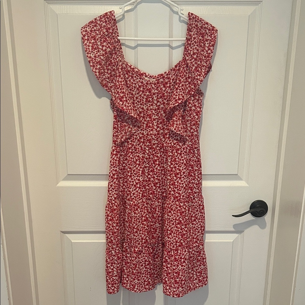 3/$36 NWT Monteau Red Floral Midi Dress
